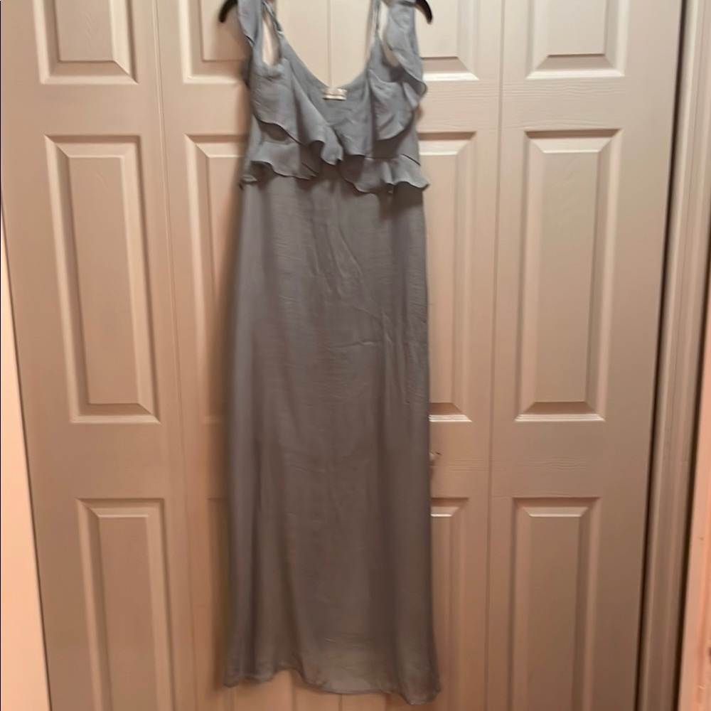 Elegant Blue Sleeveless Dress length 51  pit to pit 16 miss bow has little spot